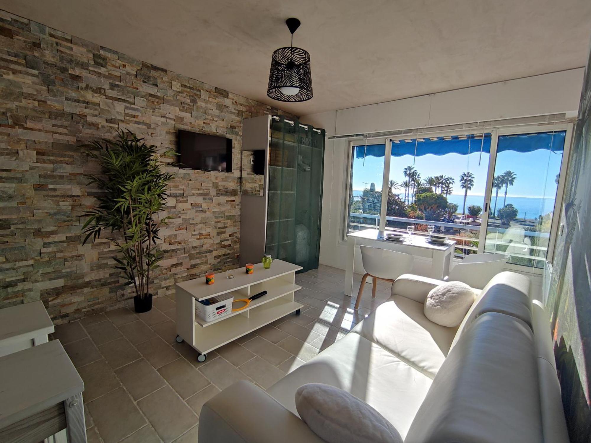 Vue * Cagnes-sur-Mer